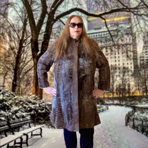 Chic Swakara & Suede Fur Coat 46”Bust Excellent - Picture 6 of 11